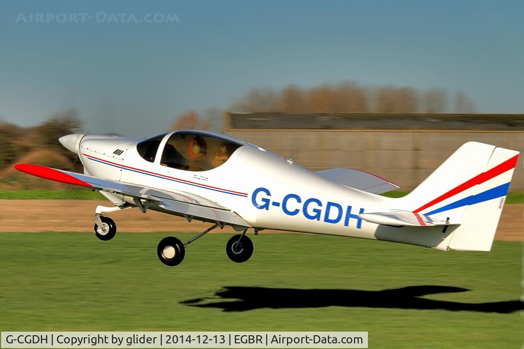 G-CGDH, 2004 Europa XS Tri-Gear C/N PFA 247-13746, Spirited rotation!!!