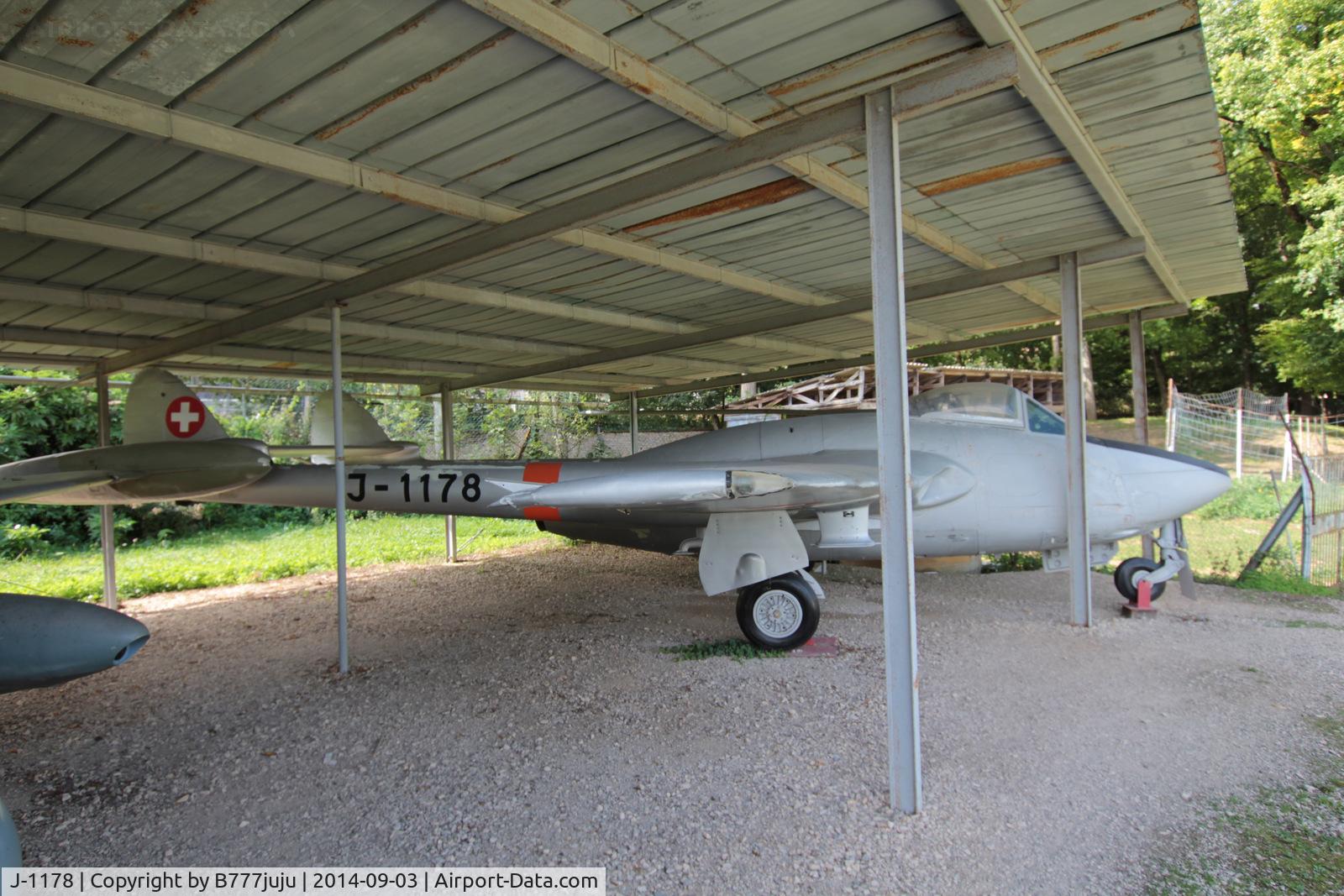 J-1178, 1952 De Havilland (FFA) Vampire FB.6 (DH-100) C/N 687, at Savigny-les-Beaune Museum