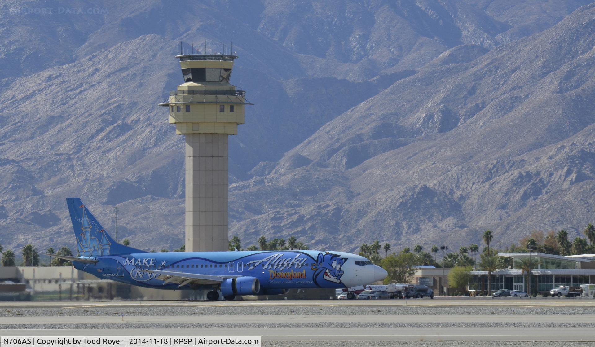 N706AS, 1998 Boeing 737-490 C/N 28894, Arriving at Palm Springs