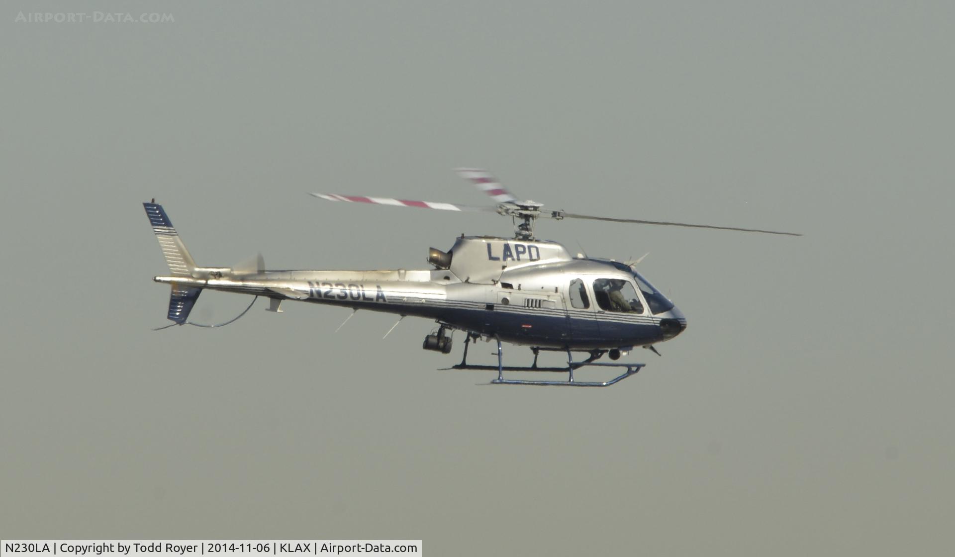 N230LA, 2000 Eurocopter AS-350B-2 Ecureuil Ecureuil C/N 3318, Departing LAX