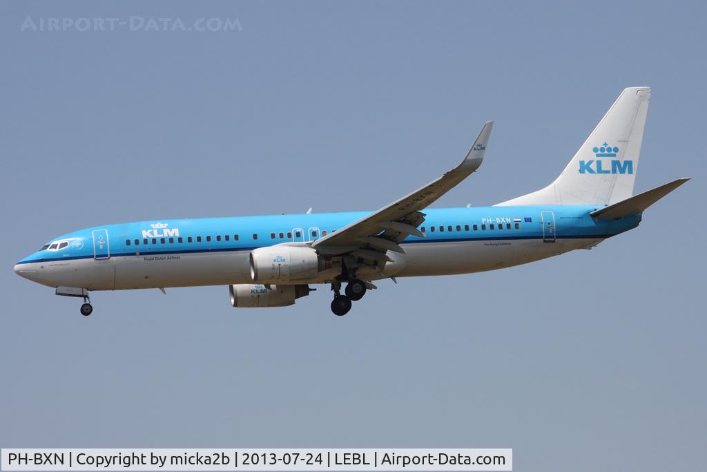 PH-BXN, 2000 Boeing 737-8K2 C/N 30356, Landing