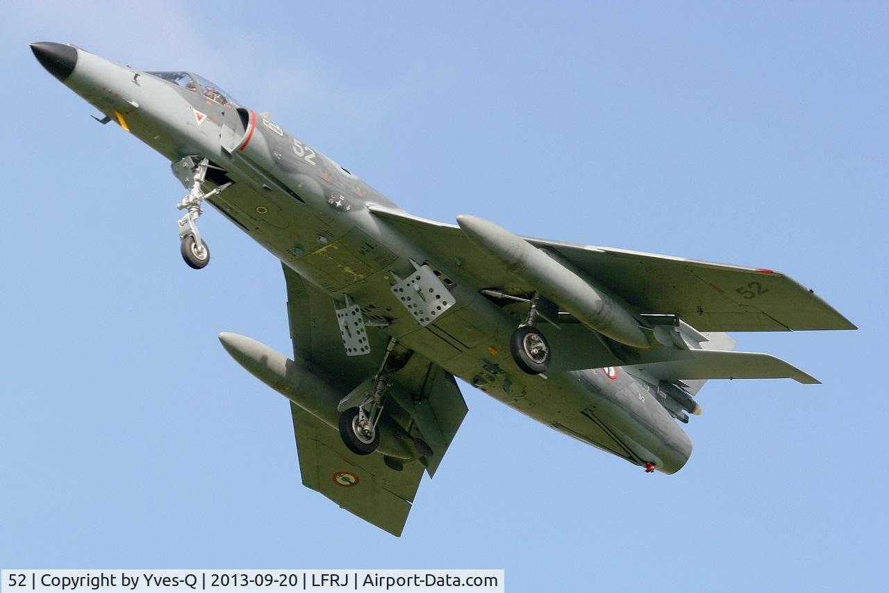 52, Dassault Super Etendard C/N 52, French Naval Aviation Dassault Super Etendard M (SEM), Short Approach Rwy 26, Landivisiau Naval Air Base (LFRJ)