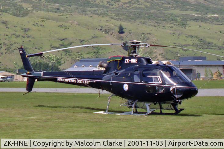 ZK-HNE, Aerospatiale AS-350B-2 Ecureuil C/N 2811, Aerospatiale AS-350B-2 Ecureuil, Queenstown, New Zealand, November 3rd 2001