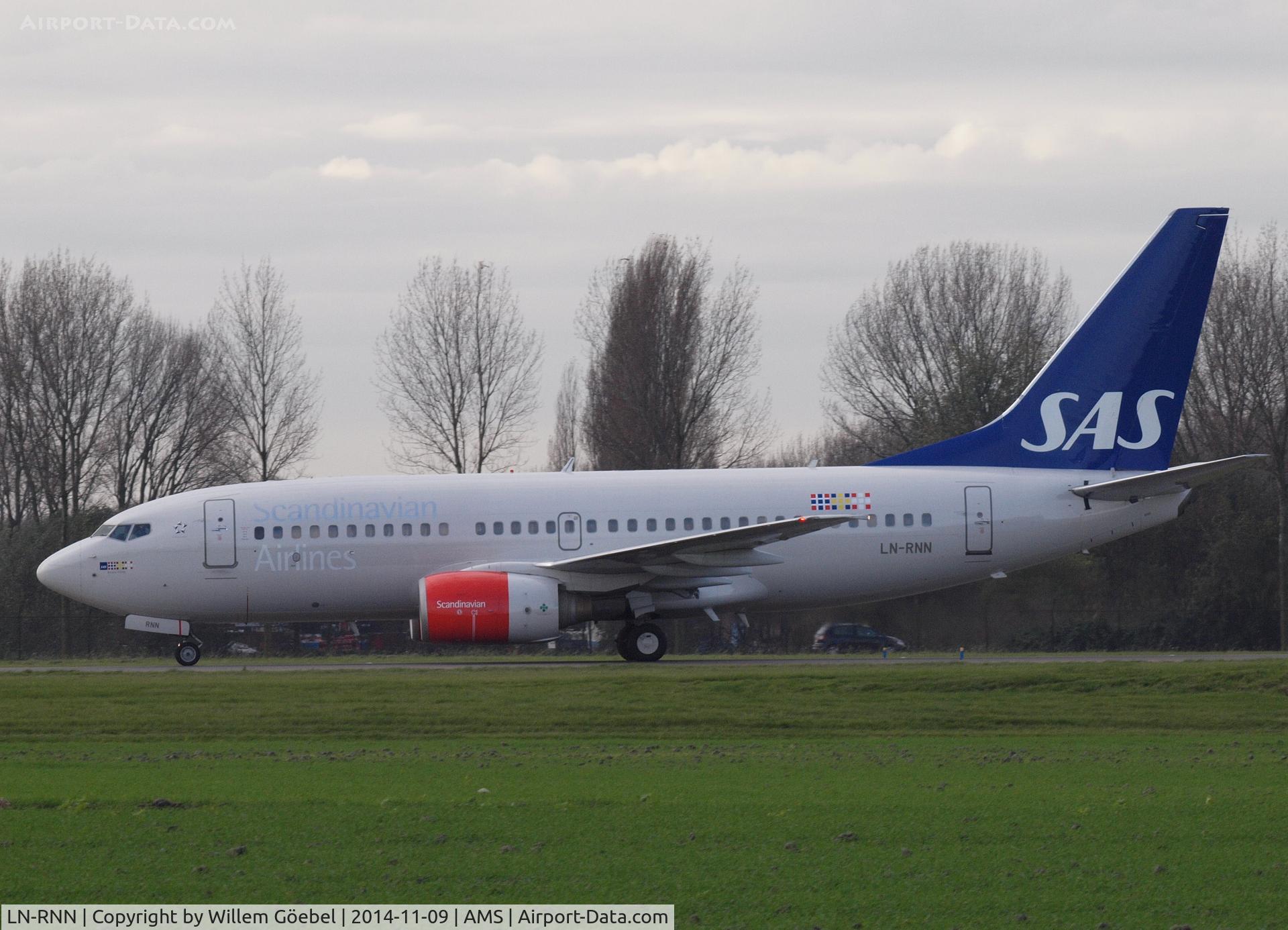 LN-RNN, 2000 Boeing 737-783 C/N 28315, Taxi to the gate of Schiphol Airport