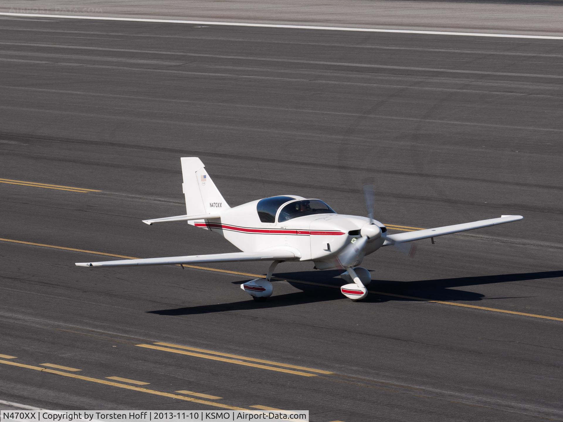 N470XX, 1987 Stoddard-Hamilton Glasair SH-2F C/N 470, N470XX taxiing