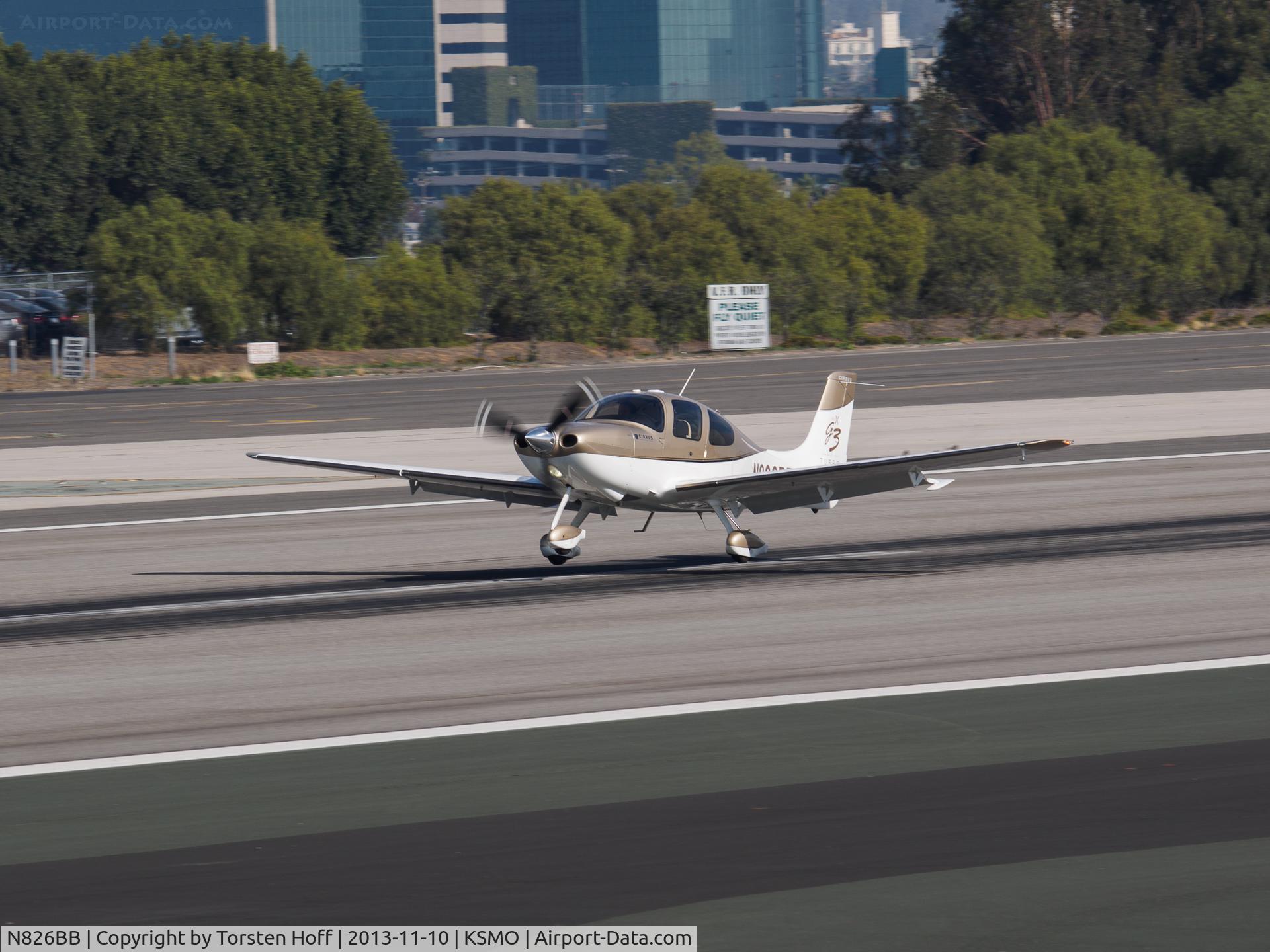 N826BB, 2008 Cirrus SR22 G3 GTSX Turbo C/N 2906, N826BB arriving on RWY 21