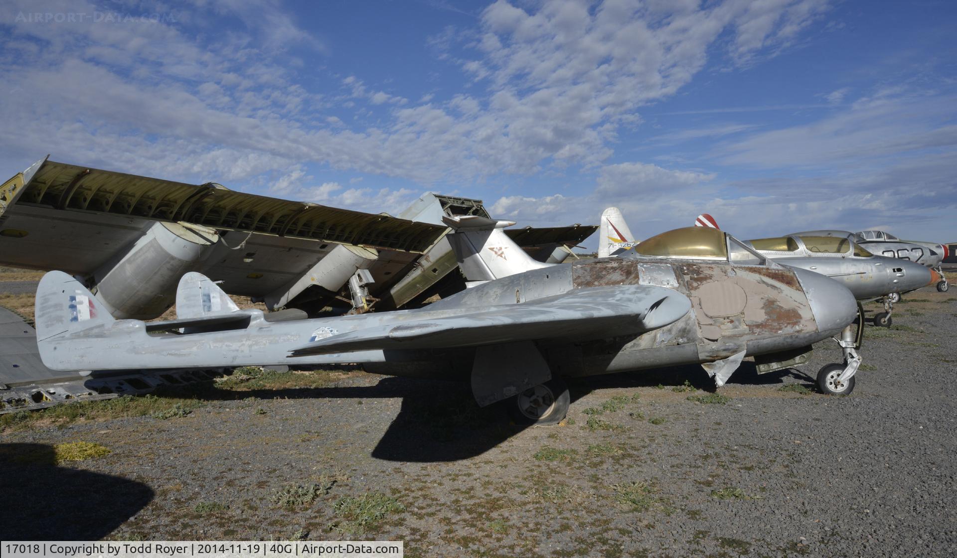 17018, De Havilland DH-100 Vampire F.3 C/N EEP42310, In need of some love