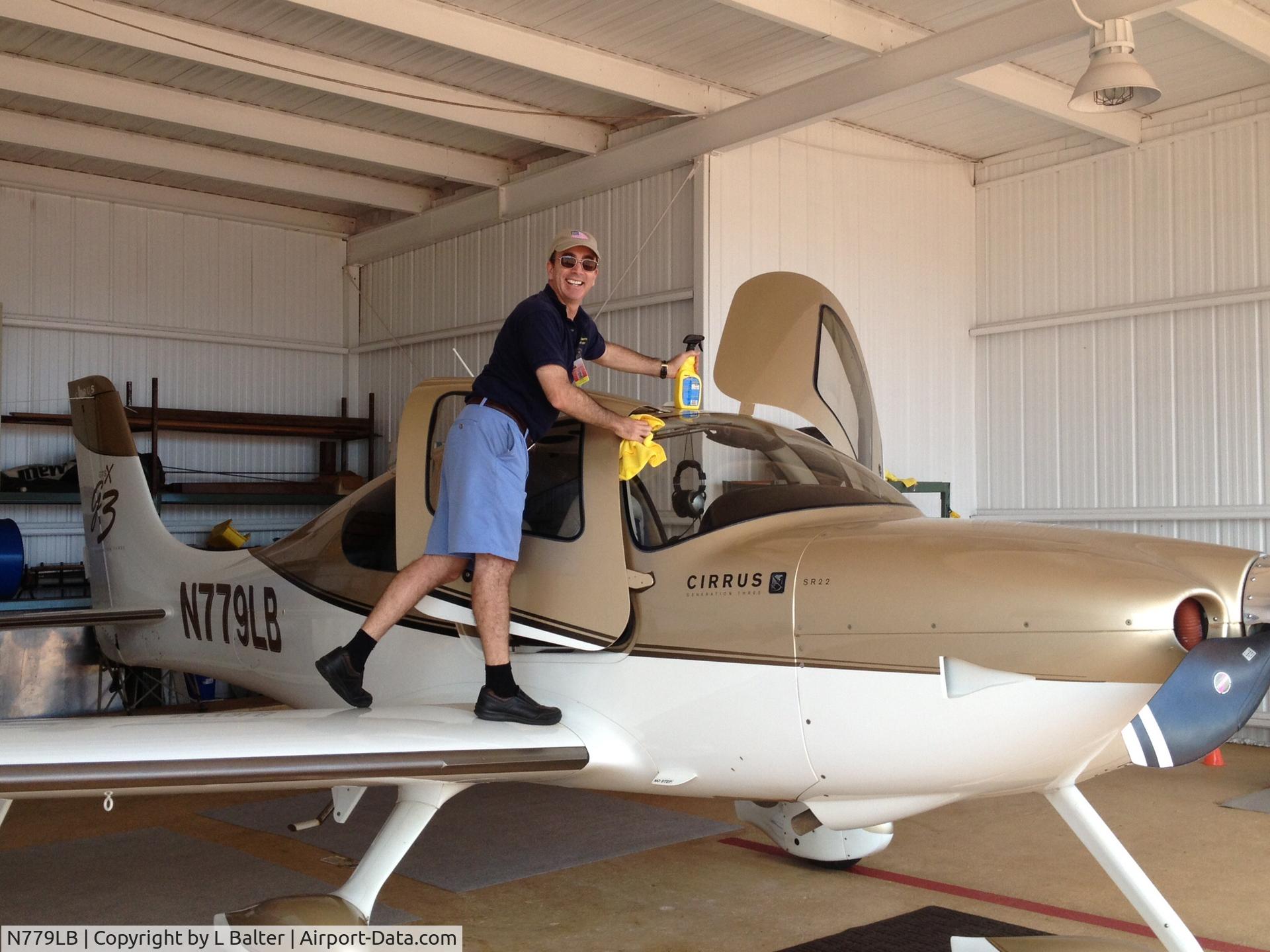 N779LB, 2007 Cirrus SR22 C/N 2499, Cirrus N779LB