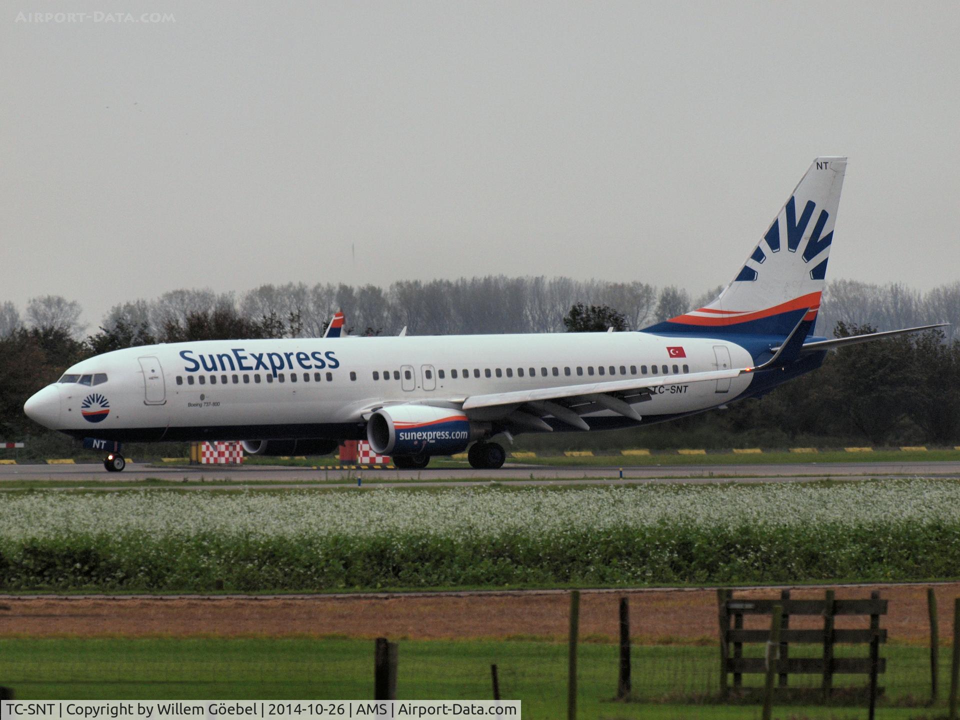 TC-SNT, 2010 Boeing 737-8HC C/N 40755, Taxi to the gate of Schiphol Airport