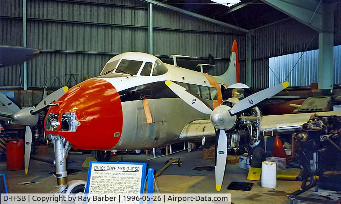 D-IFSB, De Havilland DH-104 Dove 2B C/N 04379, De Havilland DH.104 Dove 6 [04379] London Colney Herts~G 26/05/1996