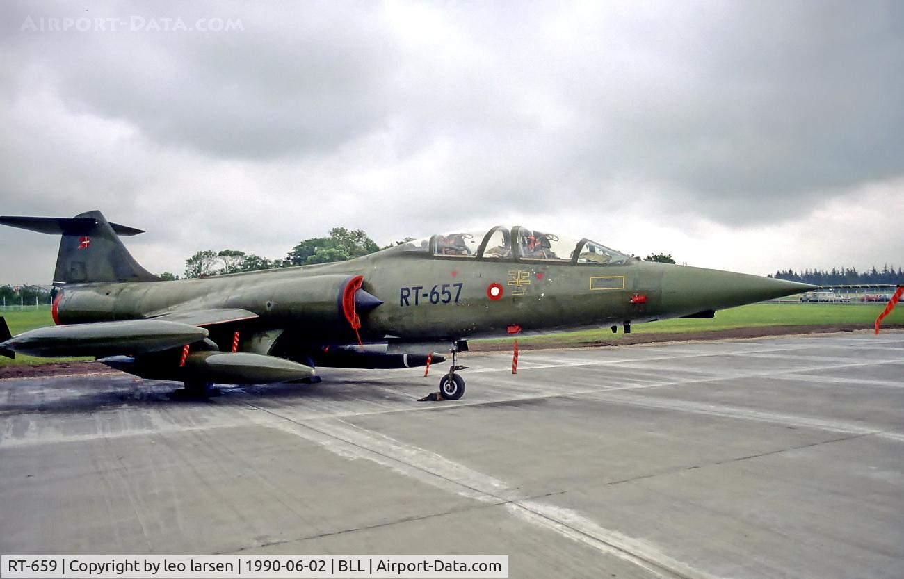 RT-659, 1963 Canadair CF-104D Starfighter C/N 583A-5327, Billund Museum 2.6.90