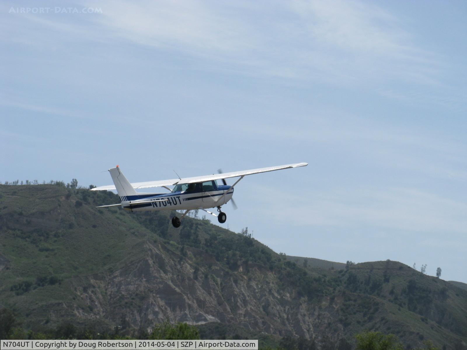 N704UT, 1976 Cessna 150M C/N 15078891, 1976 Cessna 150M, Continental O-200 100 Hp, takeoff climb Rwy 22