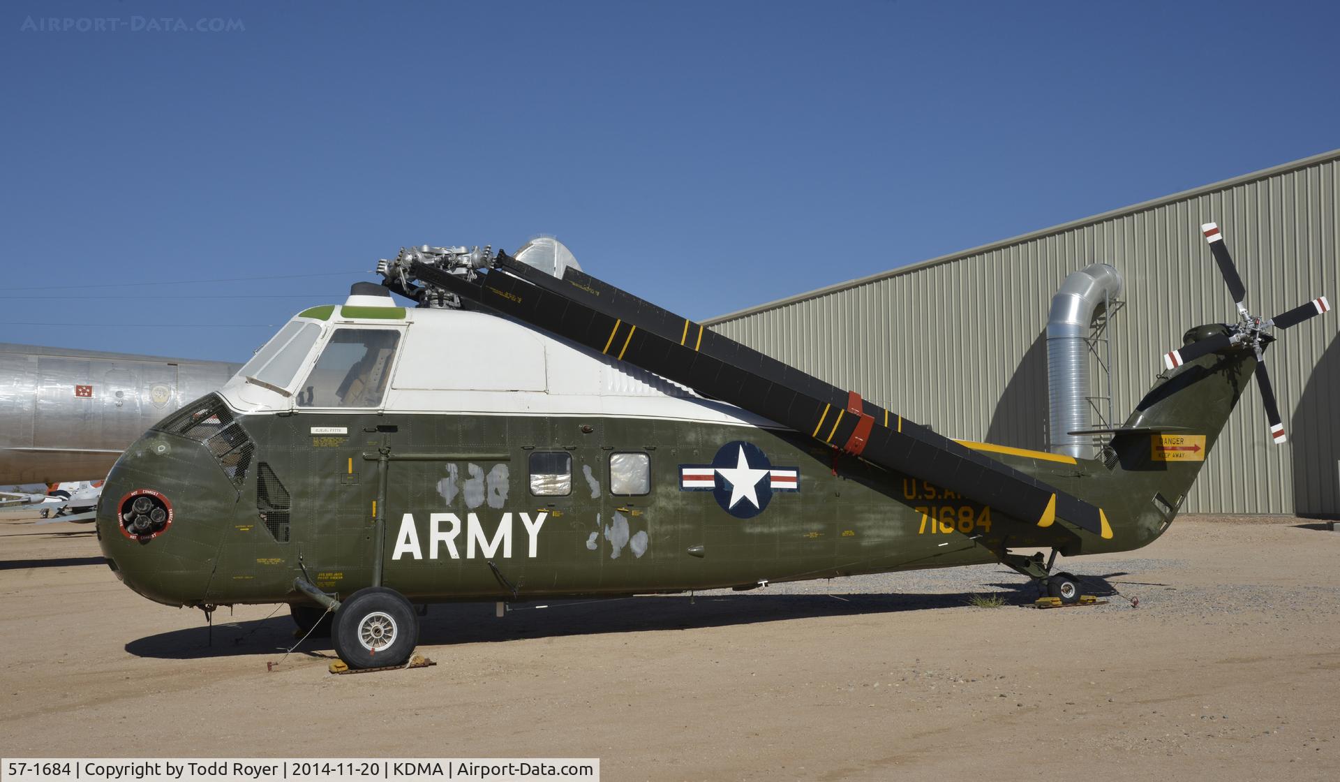 57-1684, 1957 Sikorsky VH-34D Choctaw C/N 58-790, On display at the Pima Air and Space Museum