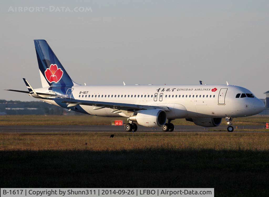 B-1617, 2014 Airbus A320-214 C/N 6259, Delivery day...