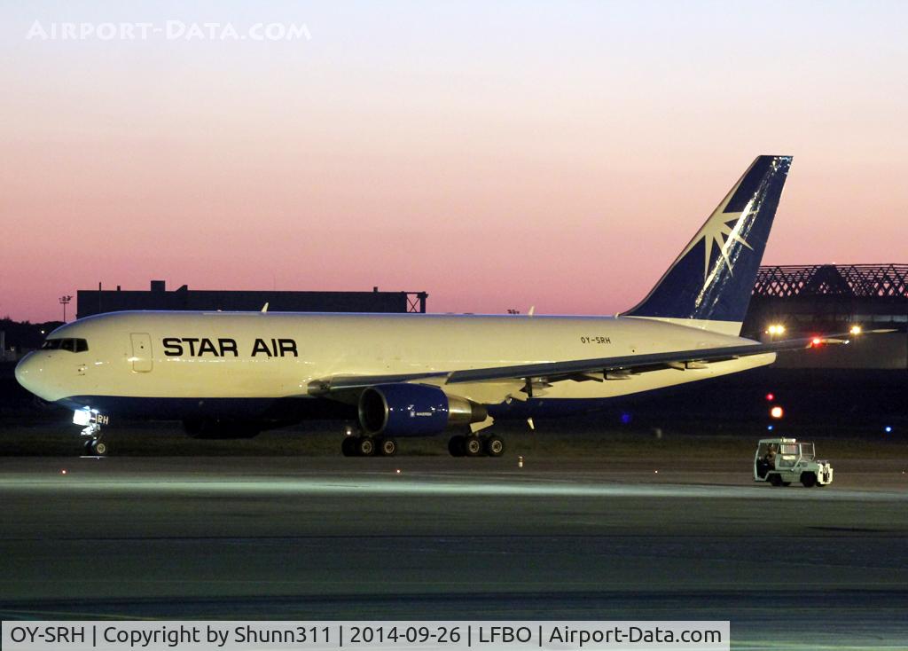 OY-SRH, 1989 Boeing 767-204 C/N 24457, Ready for taxi after push back... New c/s