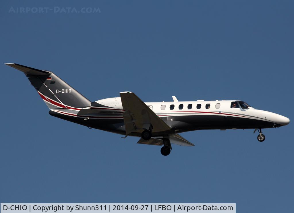 D-CHIO, 2012 Cessna 525B CitationJet CJ3 C/N 525B-0378, Landing rwy 14R