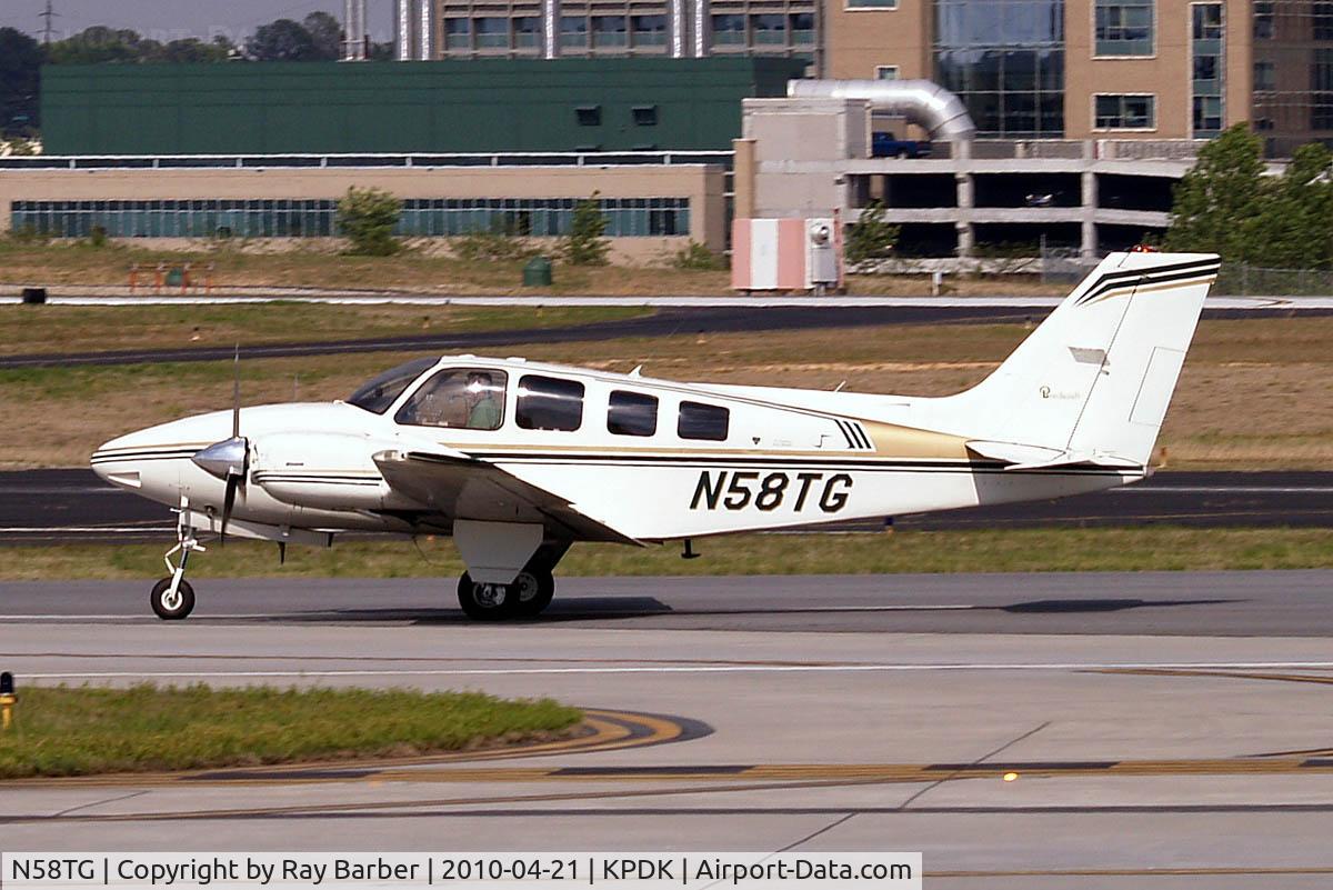 N58TG, 1976 Beech 58 Baron C/N TH-716, Beech 58 Baron [TH-716] Atlanta-Dekalb Peachtree~N 21/04/2010