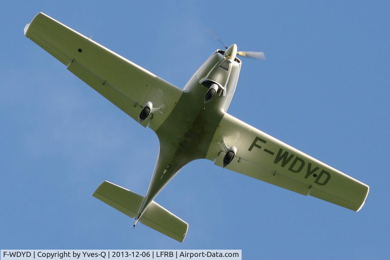 F-WDYD, 2000 Aerospool WT-9 Dynamic C/N DY377/2000, Aerospool WT-9 Dynamic, Take off rwy 07R, Brest-Bretagne airport (LFRB-BES)