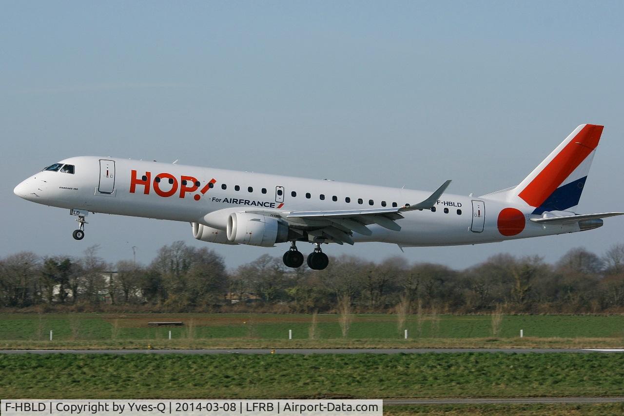 F-HBLD, 2007 Embraer 190LR (ERJ-190-100LR) C/N 19000113, Embraer ERJ-190-100LR, On final rwy 25L, Brest-Bretagne airport (LFRB-BES)