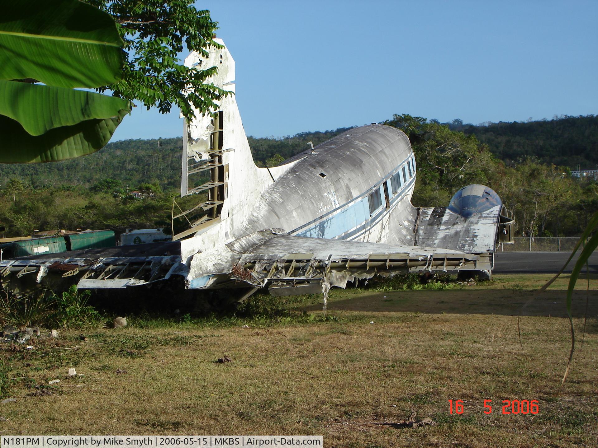 N181PM, 1940 Douglas DC3A C/N 2191, Boscobel