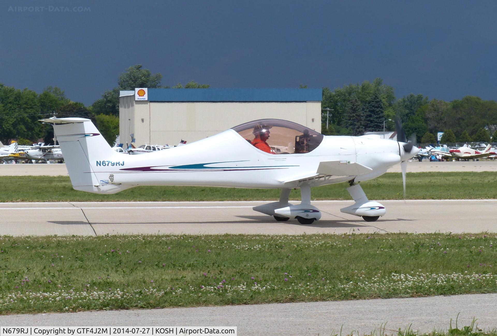 N679RJ, 2001 Dyn'Aero MCR-01 Sportster C/N 001, N679RJ   at Oskosh 27.7.14