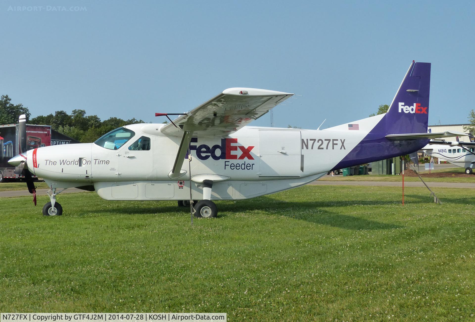 N727FX, 1995 Cessna 208B C/N 208B0468, N727FX  Federal Express   at Oshkosh 28.7.14