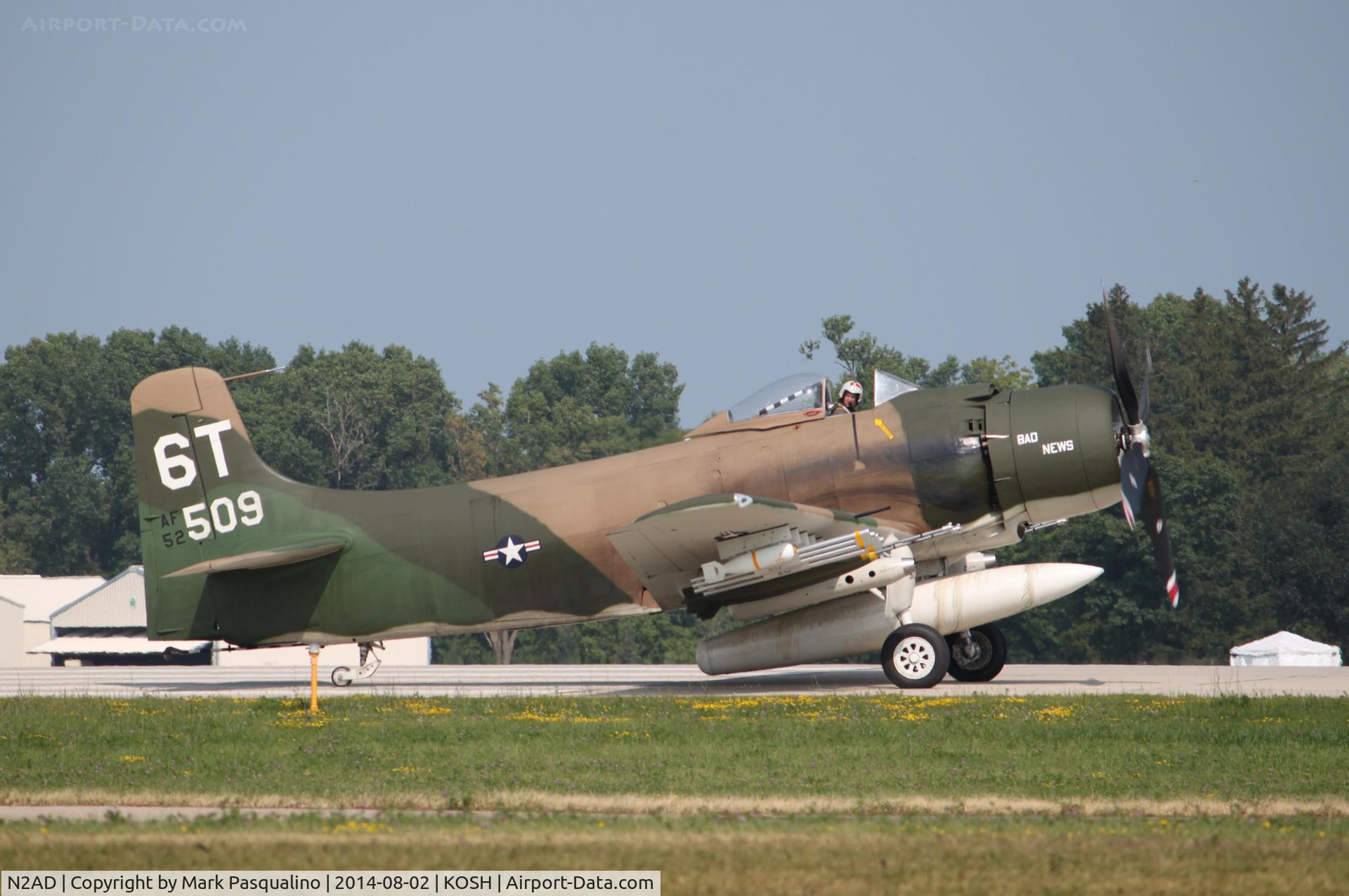 N2AD, 1947 Douglas AD-1 Skyraider C/N 09257/2085, Douglas AD-1