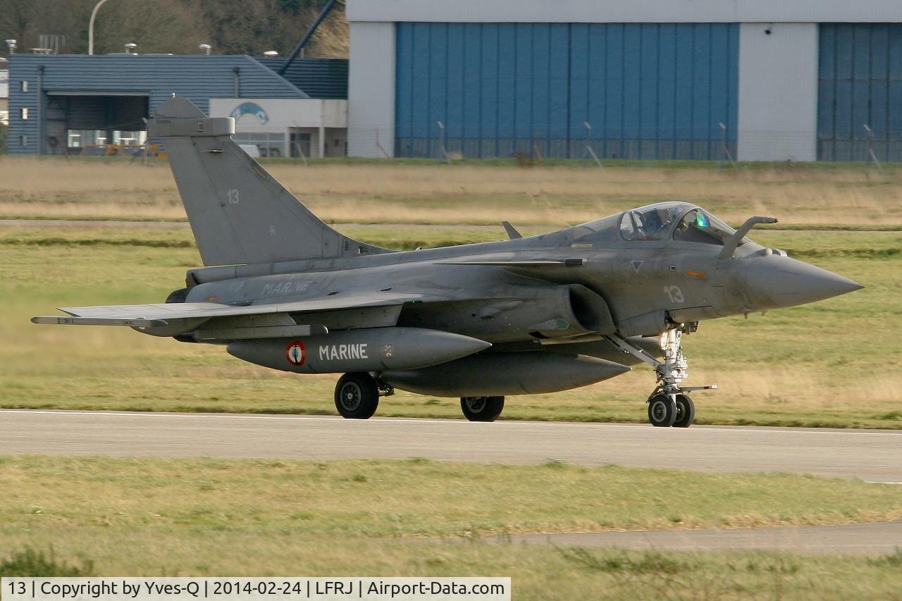 13, Dassault Rafale M C/N 13, Dassault Rafale M, Taxiing after landing rwy 26, Landivisiau Naval Air Base (LFRJ)