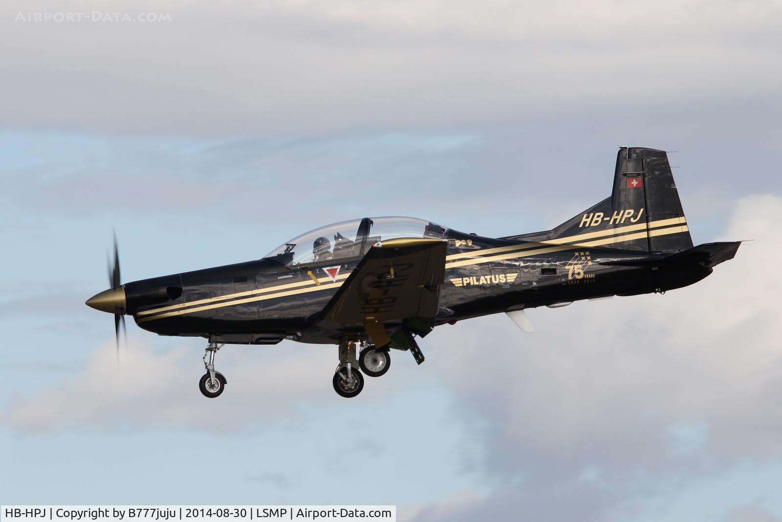 HB-HPJ, 1997 Pilatus PC-9M C/N 605, at AIR14 for 75 years of Pilatus