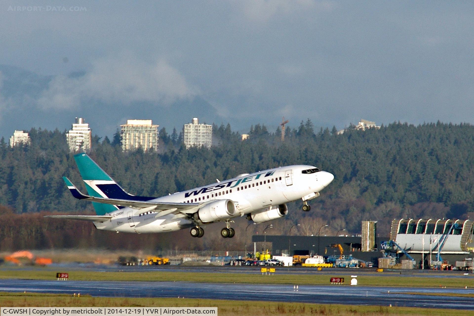 C-GWSH, 2002 Boeing 737-76N C/N 29886, Morning departure to Regina,Sask.