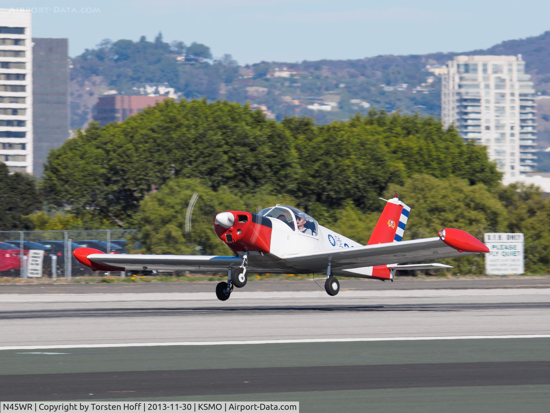 N45WR, Pazmany PL-1 C/N 183, N45WR departing from RWY 21