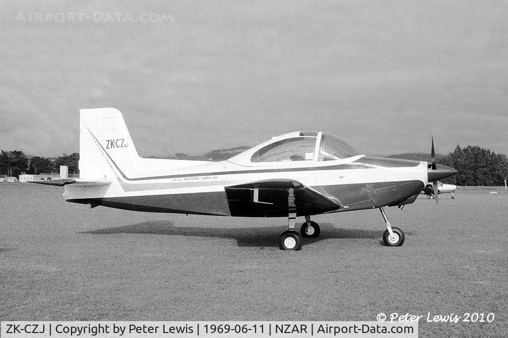 ZK-CZJ, 1969 AESL Airtourer Super 150 C/N A532, N J Richardson, Papakura