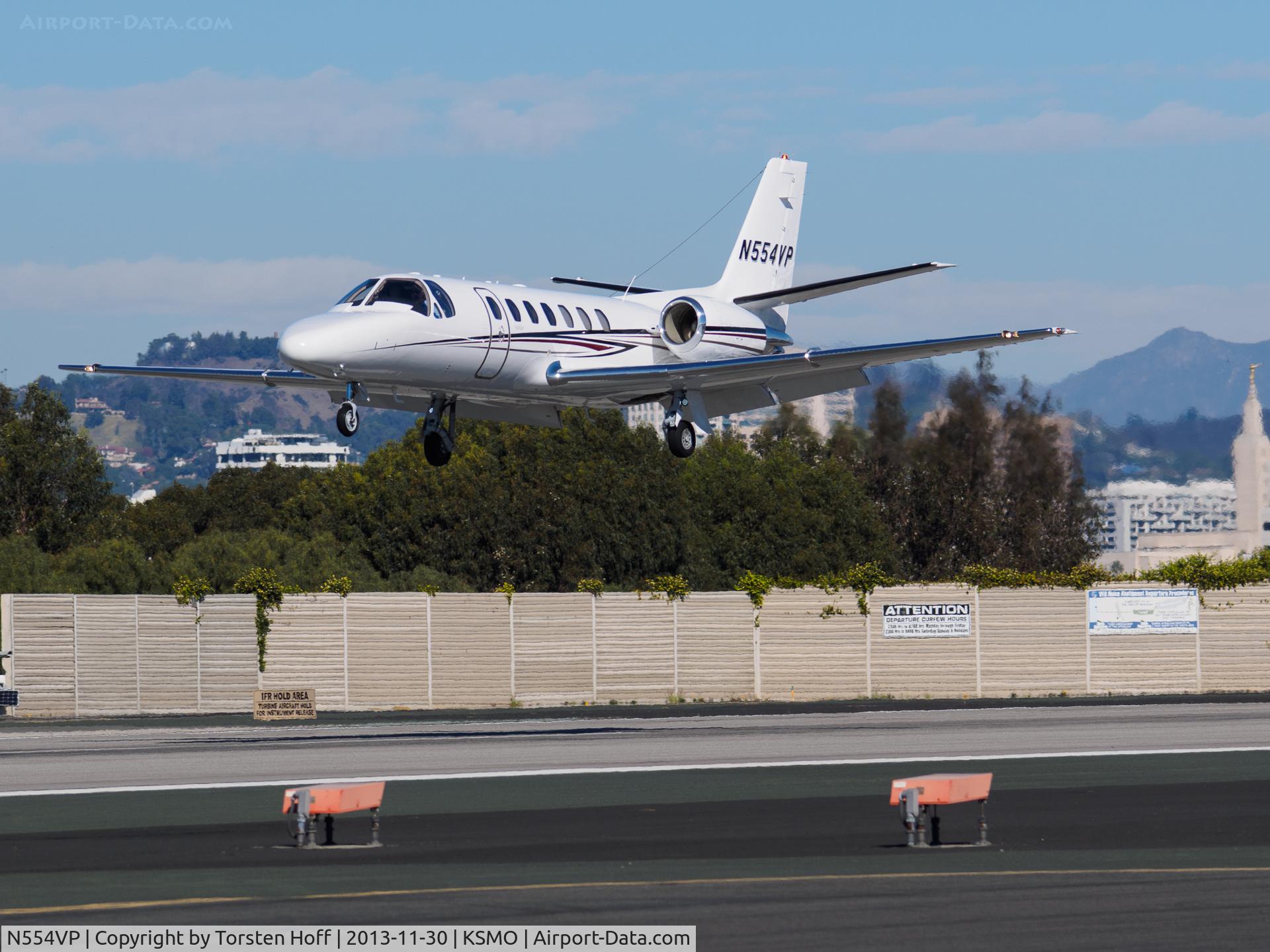 N554VP, 2001 Cessna 560 Citation Encore C/N 560-0554, N554VP arriving on RWY 21