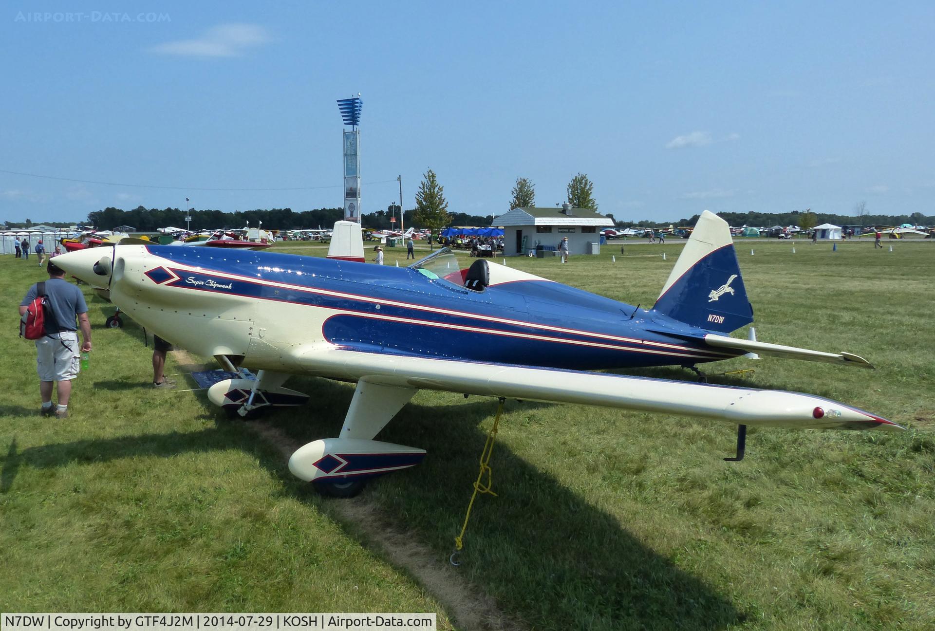 N7DW, 1951 De Havilland DHC-1 Chipmunk T.10 C/N C1/0501-DHB.f370, N7DW Super Chipmunk   at Oshkosh 29.7.14