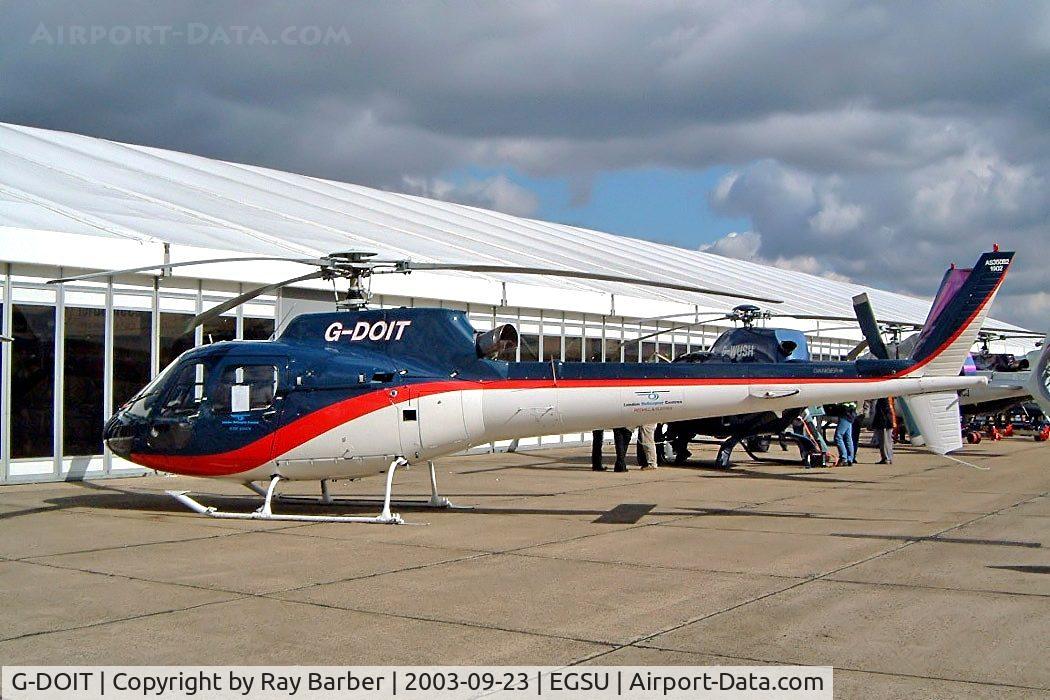 G-DOIT, 1986 Aerospatiale AS-350BB Squirrel HT1 C/N 1902, Aerospatiale AS.350B2 Ecureuil [1902] Duxford~G 23/09/2003
