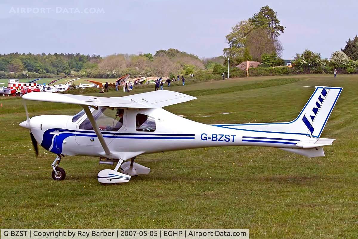 G-BZST, 2001 Jabiru UL-450 C/N PFA 274A-13616, Jabiru UL-450 [PFA 274A-13616] Popham~G 05/05/2007. Minus nose spat.