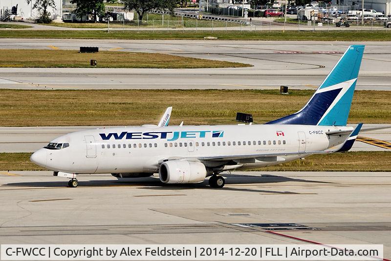 C-FWCC, 2003 Boeing 737-7CT C/N 32752, Ft. Lauderdale