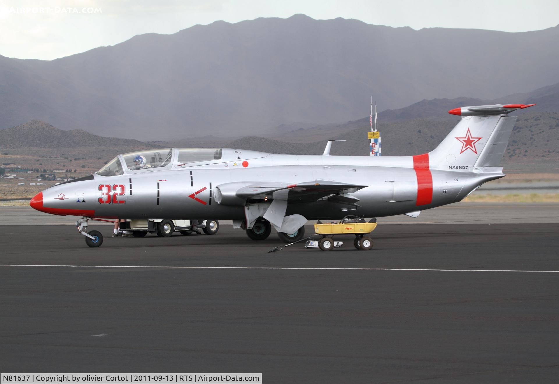 N81637, 1966 Aero L-29 Delfin C/N 591627, ready to race, Reno 2011