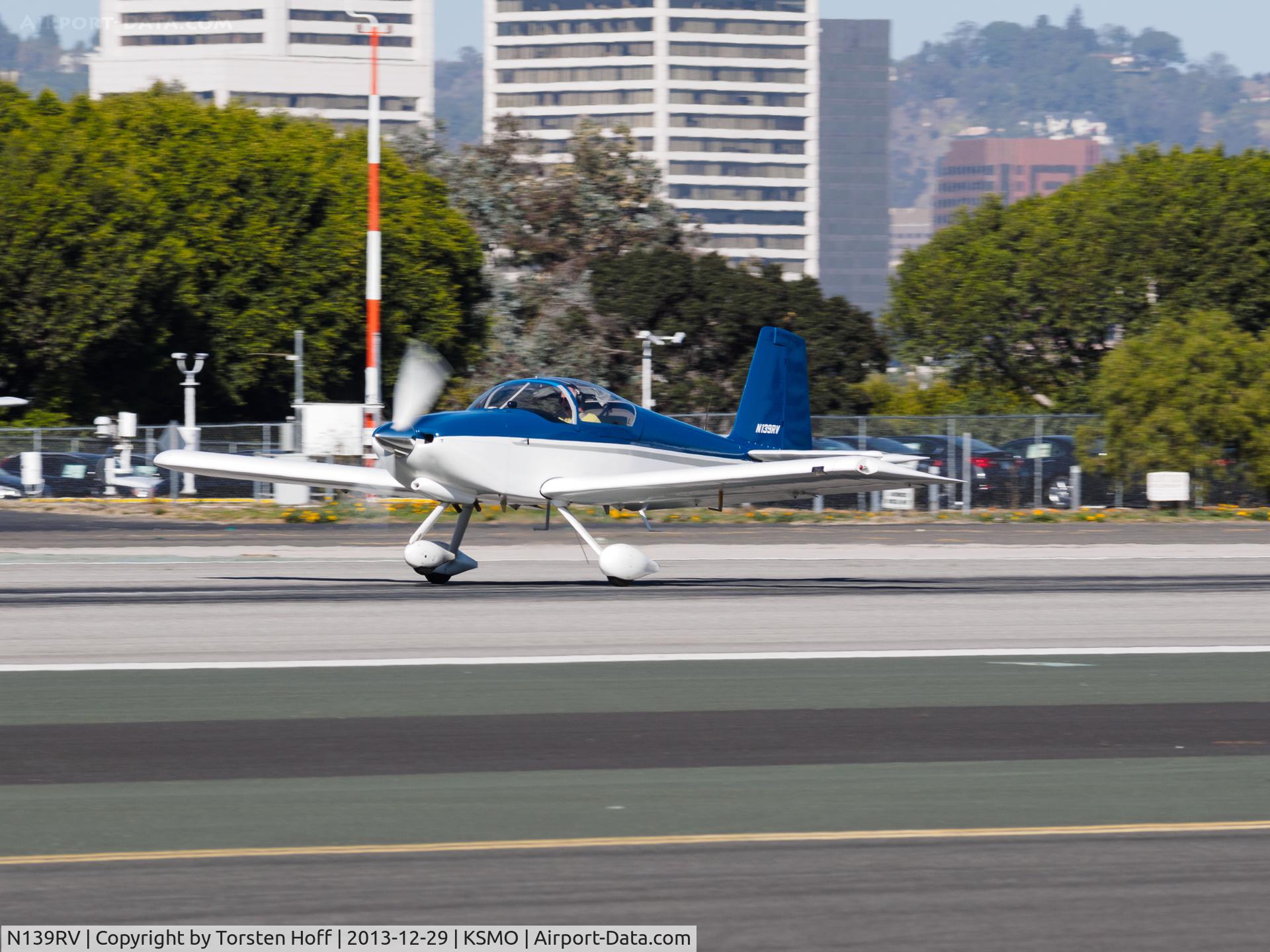 N139RV, 2004 Vans RV-9A C/N 90385, N139RV departing from RWY 21