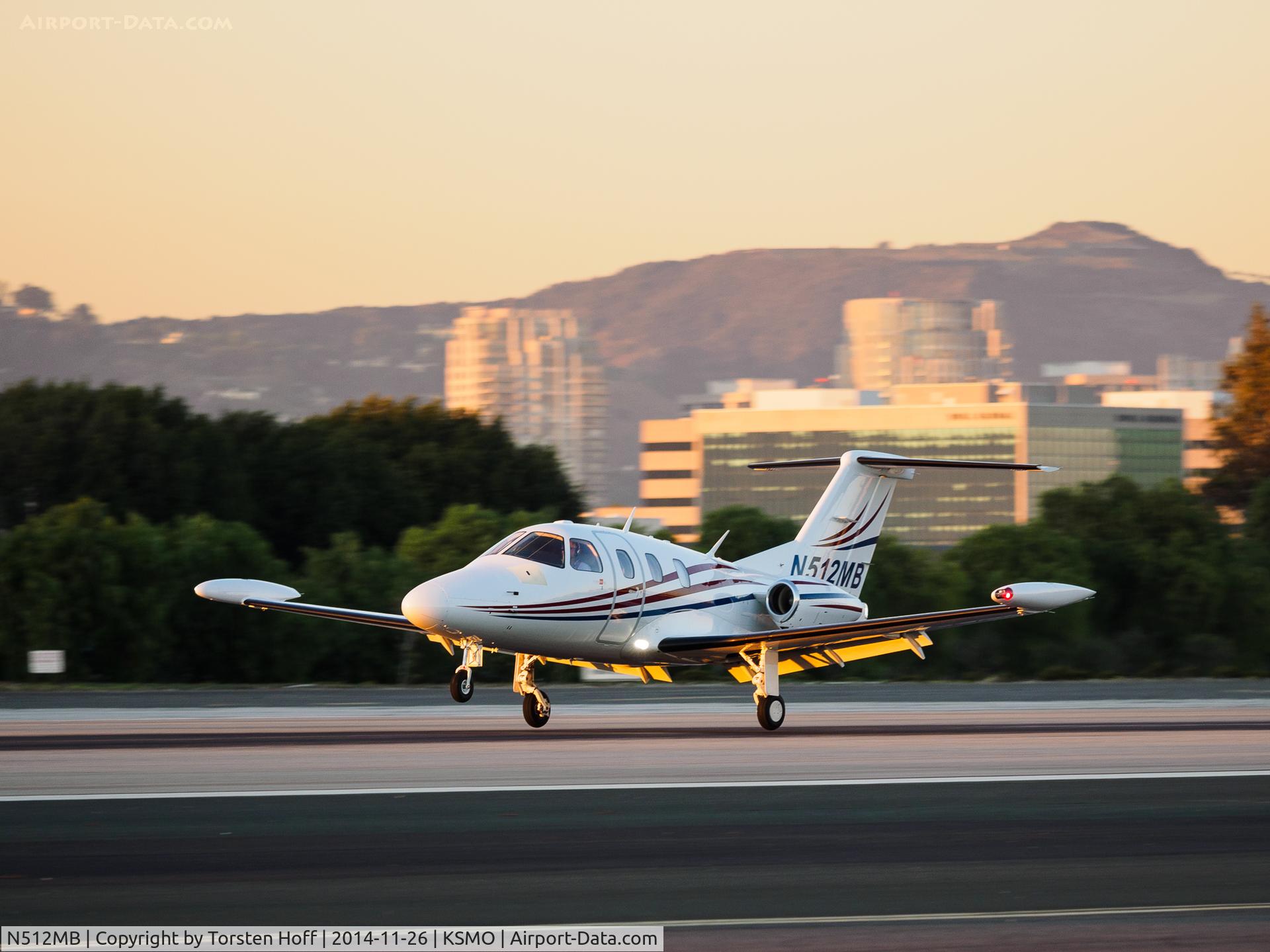 N512MB, 2008 Eclipse Aviation Corp EA500 C/N 000175, N512MB arriving on RWY 21