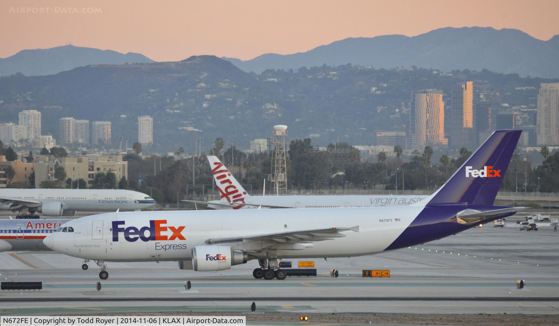 N672FE, 1997 Airbus A300F4-605R C/N 779, Taxiing at LAX