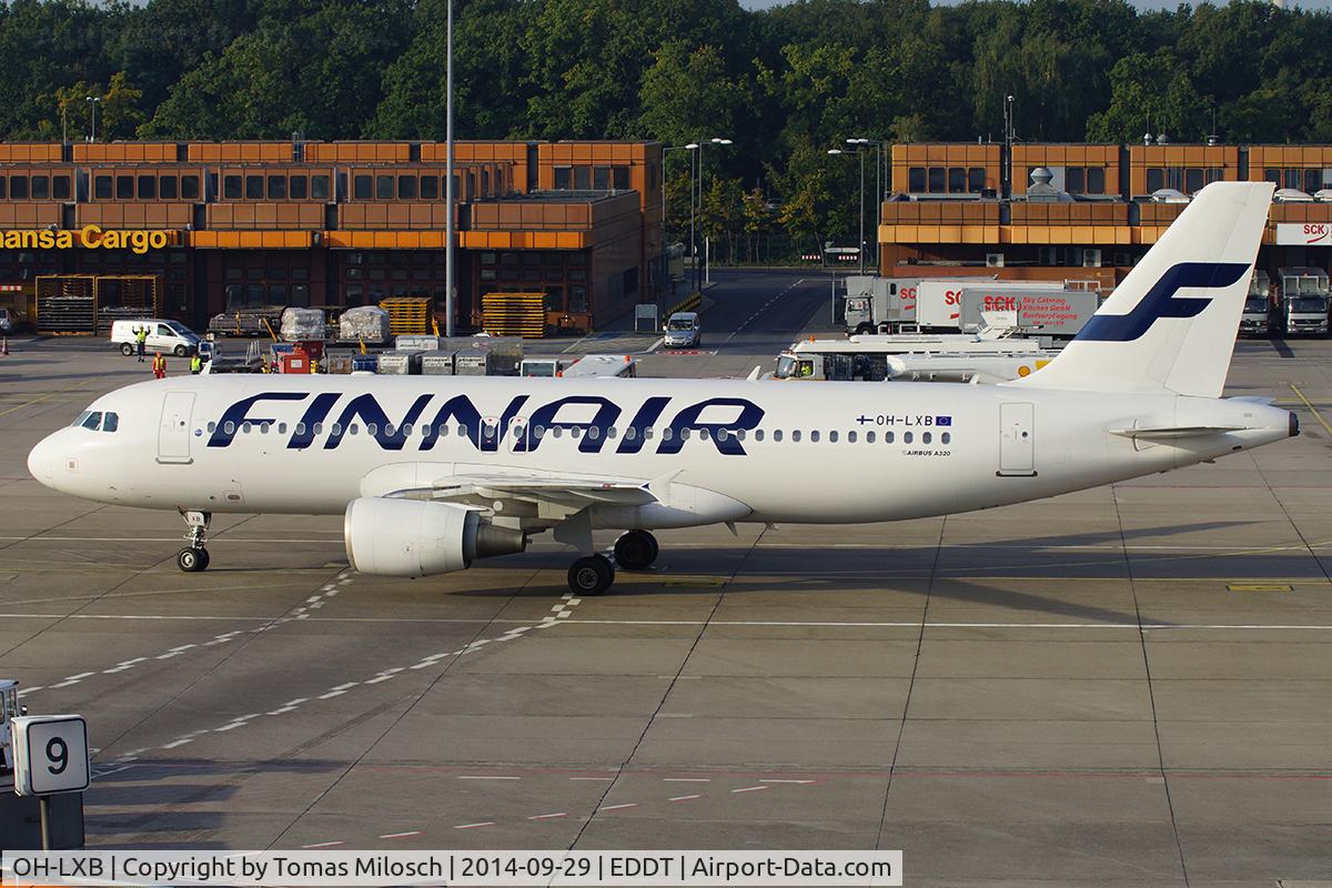 OH-LXB, 2001 Airbus A320-214 C/N 1470, 