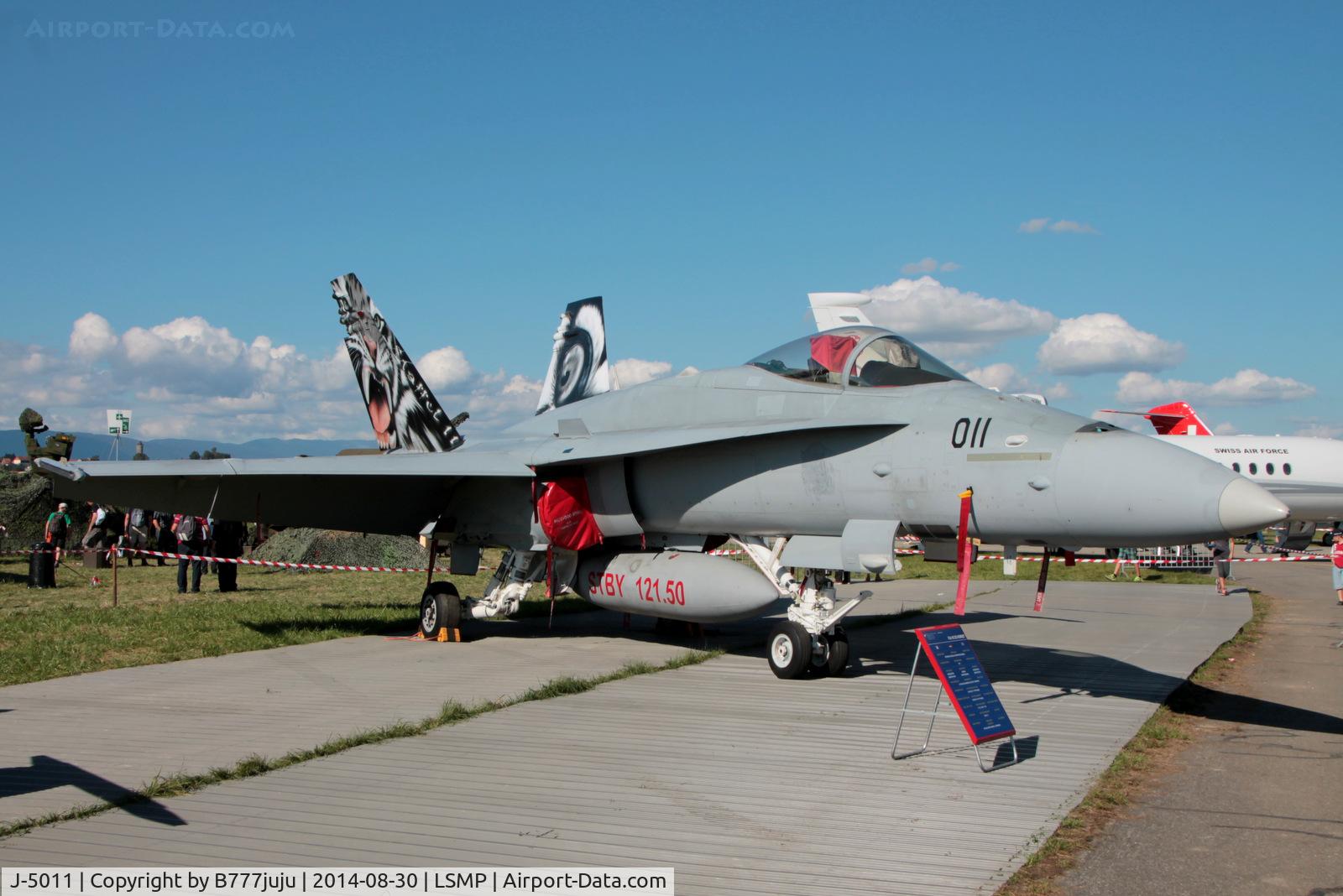 J-5011, McDonnell Douglas F/A-18C Hornet C/N 1351, at AIR14