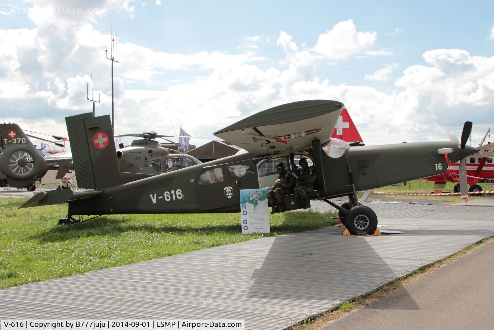 V-616, Pilatus PC-6/B2-H2M Turbo Porter C/N 639, at AIR14
