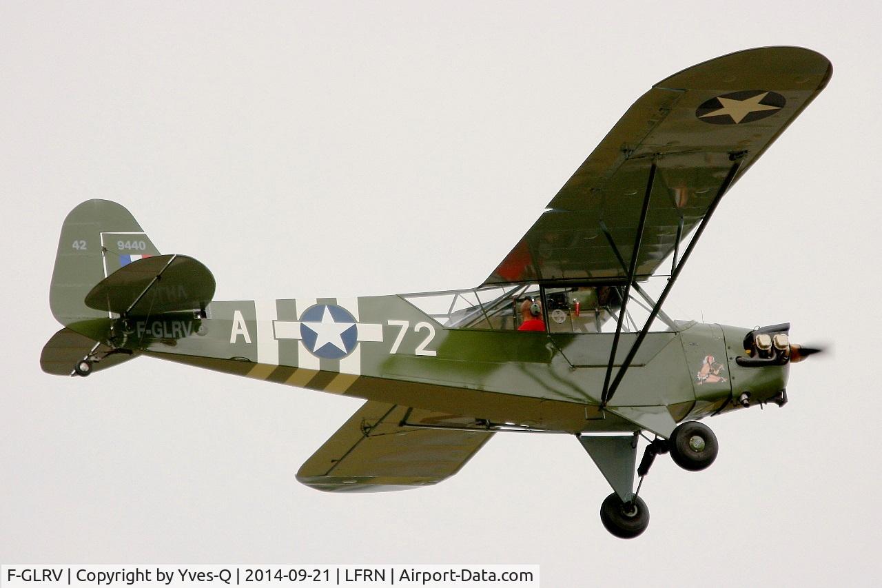 F-GLRV, Piper L-4B Grasshopper C/N 9440, Piper J3C-65, On display, Rennes-St Jacques airport (LFRN-RNS) Air show 2014
