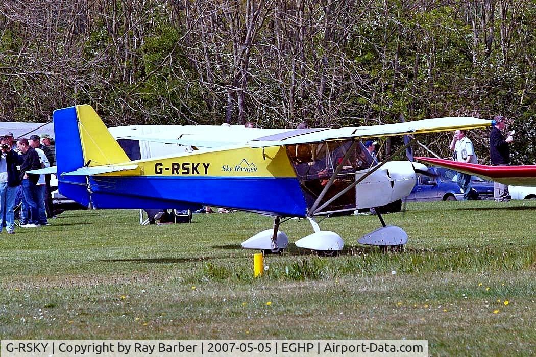 G-RSKY, 2004 Best Off Skyranger 912(2) C/N BMAA/HB/382, Best Off Skyranger 912(2) [BMAA/HB/382] Popham~G 05/05/2007