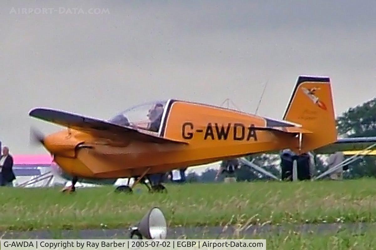 G-AWDA, 1968 Slingsby T.66 Nipper 3 C/N S117, Tipsy T.66 Nipper IIIB [S117] Kemble~G 02/07/2005