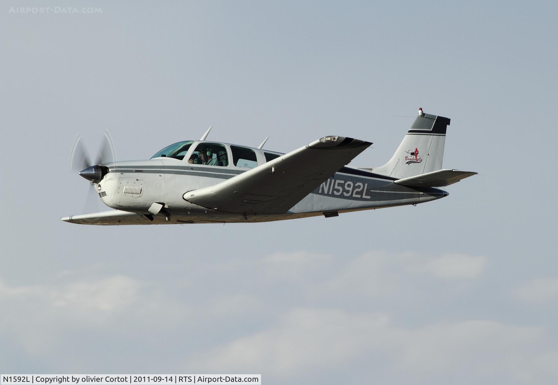 N1592L, 1976 Beech A36 Bonanza 36 C/N E-832, Leaving Reno, 2011
