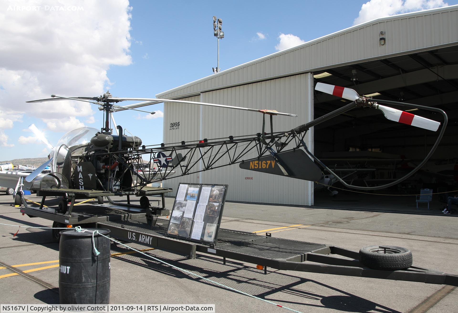 N5167V, 1949 Bell 47D-1 C/N 263, Mash tribute