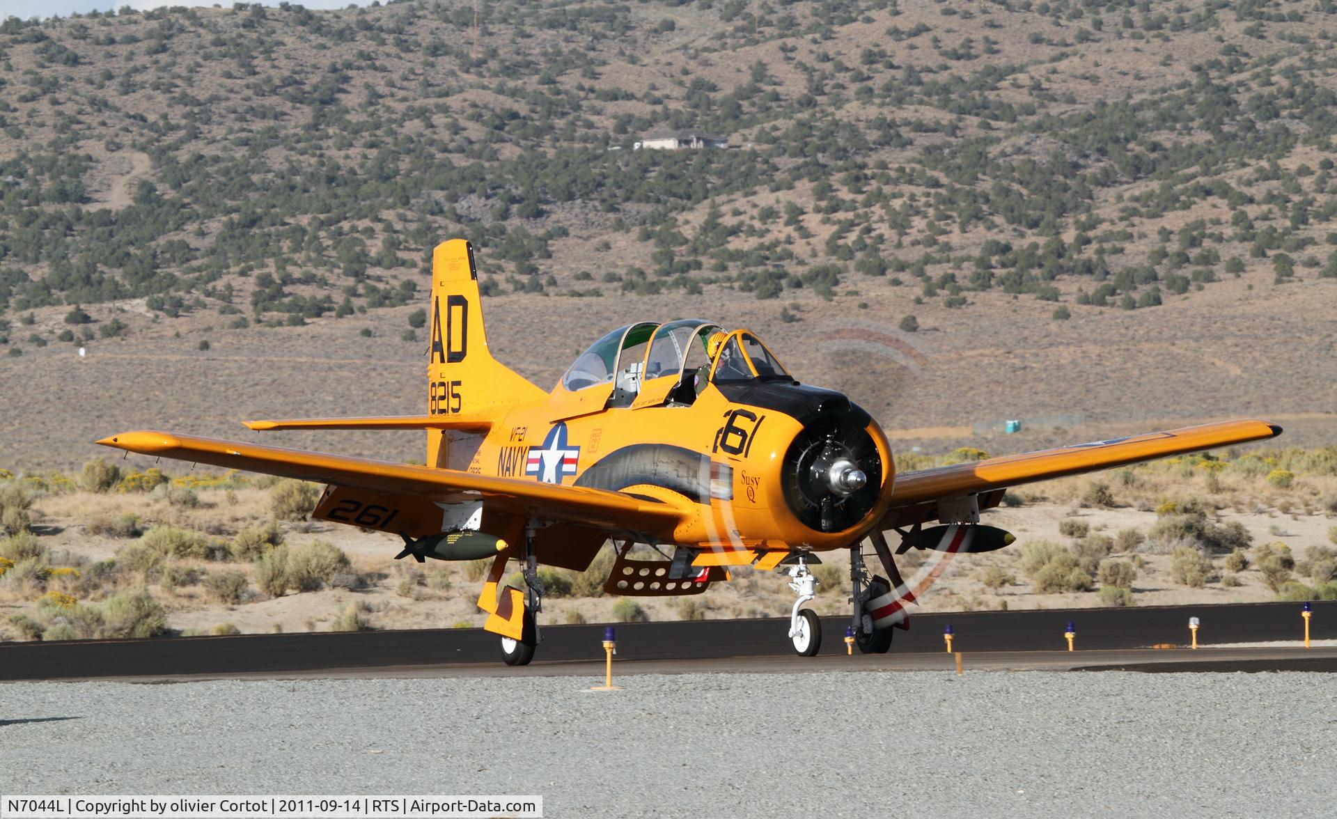 N7044L, 1955 North American T-28B Trojan C/N 200-286 (138215), Reno 2011